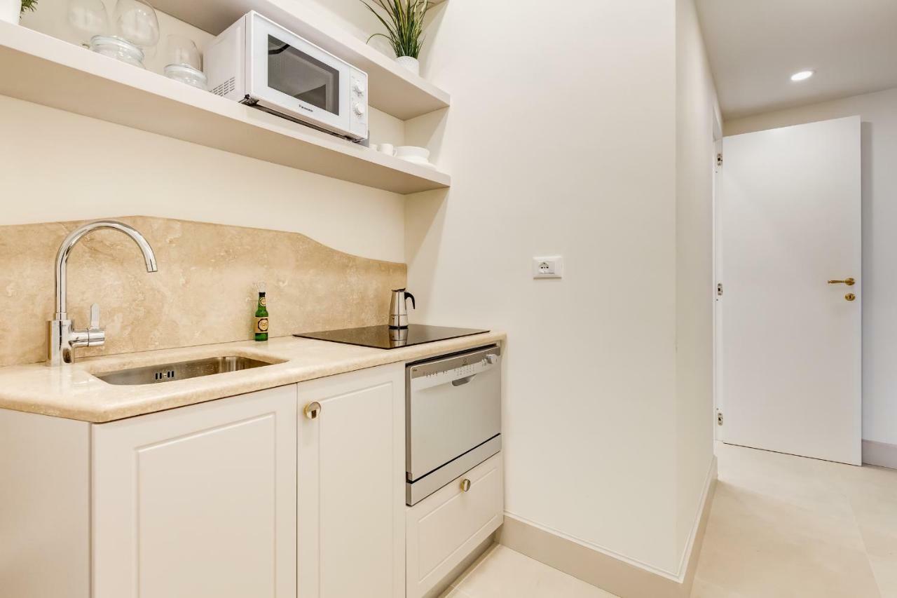 Trevi Chic House Apartment Рим Екстериор снимка